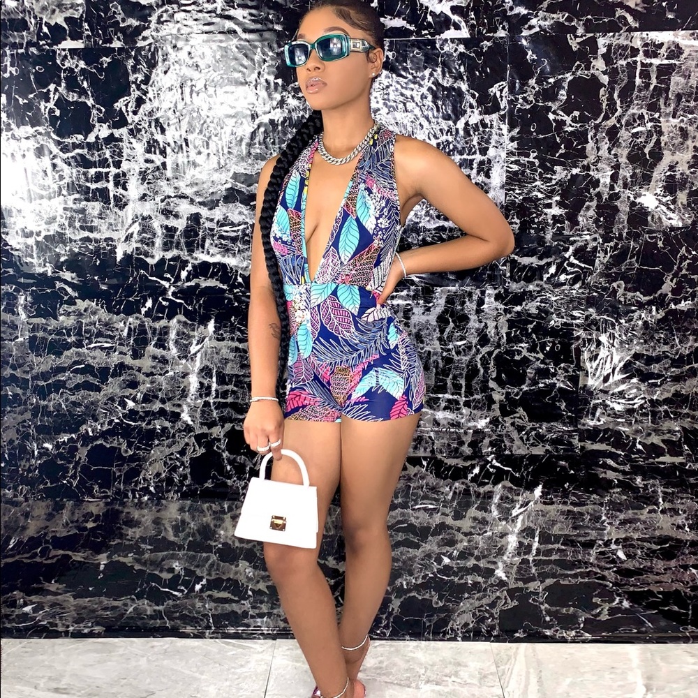 Tropics Romper🌸🌴